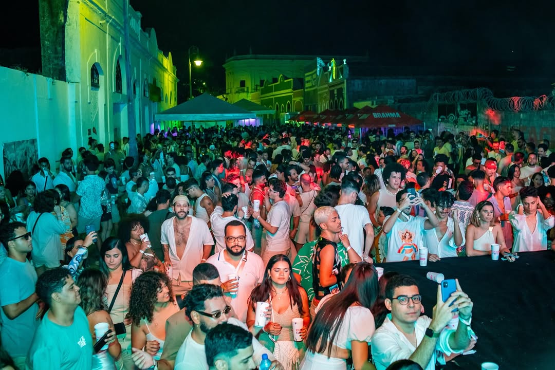 #tbt Réveillon Possa Crer 2025 🤩Quem tá morrendo de ansiedade pela edição de 2026 💜Em breve ma (2)